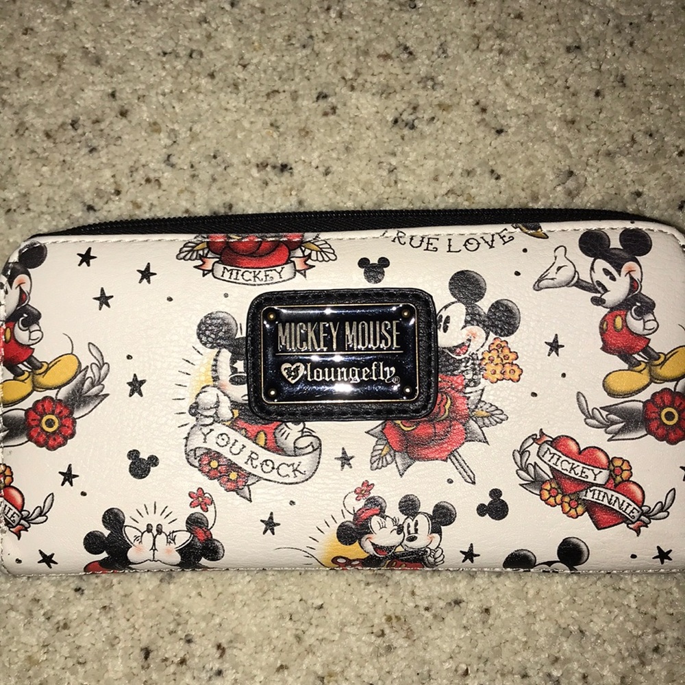 Lounge fly Mickey Mouse wallet